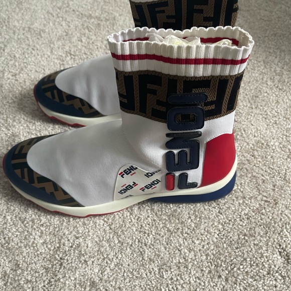 Fendi sneaker, size 39 - Picture 3 of 5